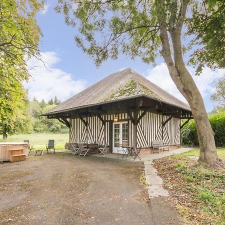 L'Atelier A L'Oree Des Bois Saint-Pierre-en-Auge Extérieur photo